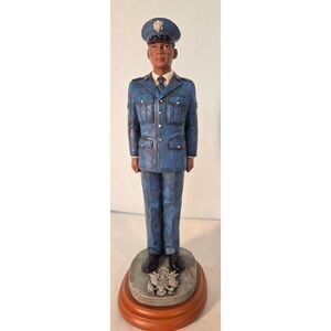 Vanmark American Heroes Dress Blues Figurine 1999 Military COA